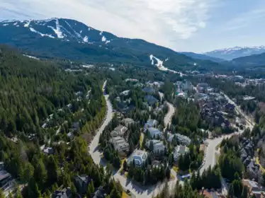 Garden / Landscaping Photo of 25 4637 Blackcomb Way, Whistler, BC