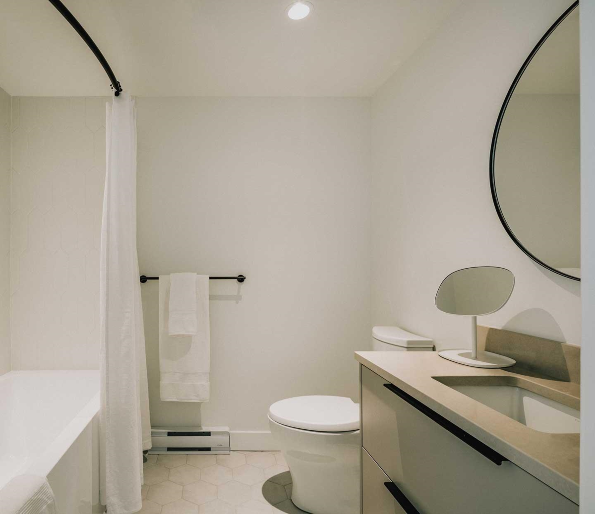 Powder Room Photo of 209 322 E 15th Avenue, Vancouver, BC