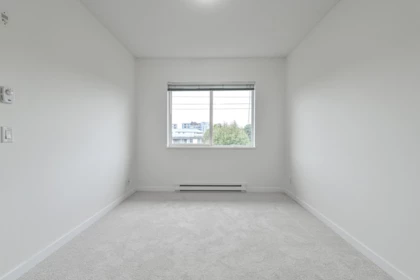 Basement Recreation Room Photo of 401 2943 Nelson Place, Abbotsford, BC
