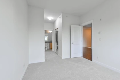 Hallway Photo of 401 2943 Nelson Place, Abbotsford, BC