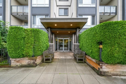 401 2943 Nelson Place, Abbotsford, BC