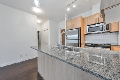 Primary Bedroom Photo of 401 2943 Nelson Place, Abbotsford, BC
