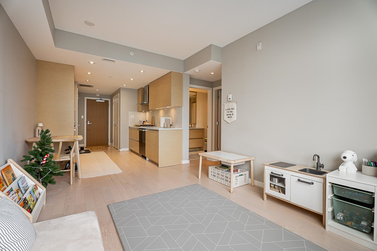 Powder Room Photo of 301 505 W 30th Avenue, Vancouver, BC