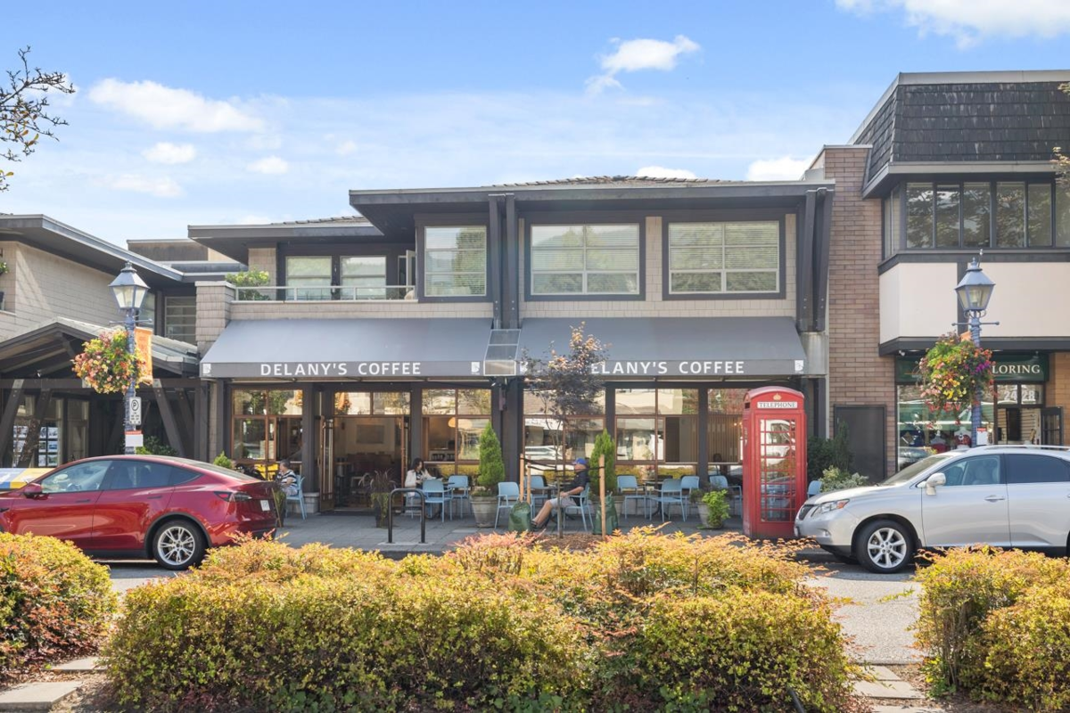 Fitness Center Photo Near 2362 Marine Drive, West Vancouver, BC