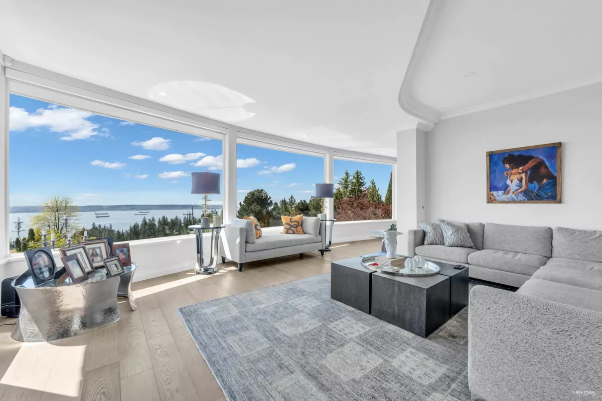 Bedroom 3 Photo of 1439 Chippendale Road, West Vancouver, BC