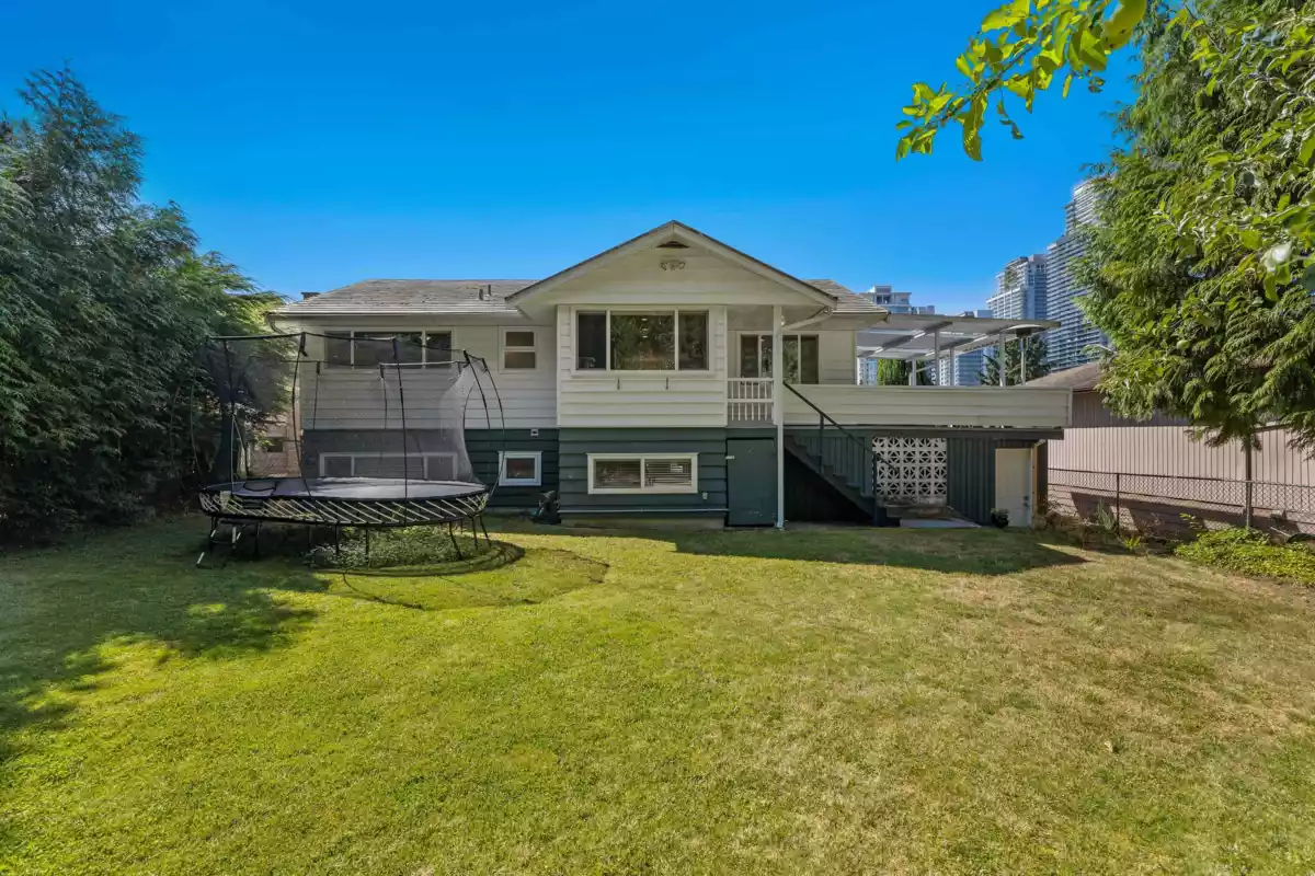 Fitness Center Photo Near 525 Appian Way, Coquitlam, BC