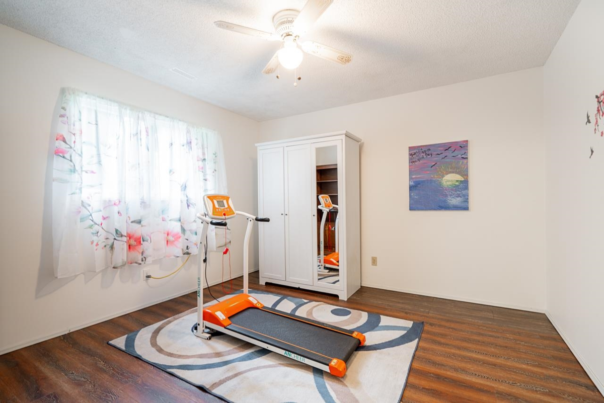 Bedroom 3 Photo of 1 46430 First Avenue, Chilliwack, BC