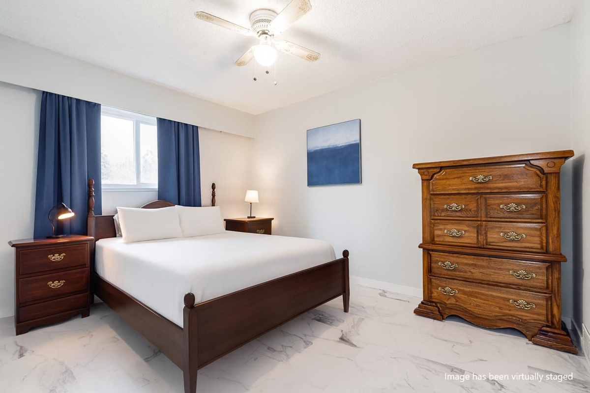 Breakfast Nook Photo of 1 46430 First Avenue, Chilliwack, BC