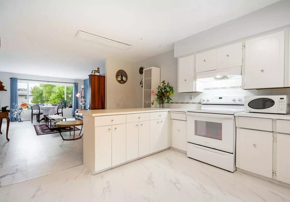 Dining Area Photo of 1 46430 First Avenue, Chilliwack, BC