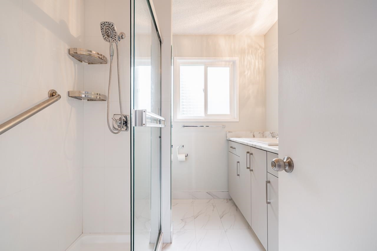 Primary Bedroom Photo of 1 46430 First Avenue, Chilliwack, BC