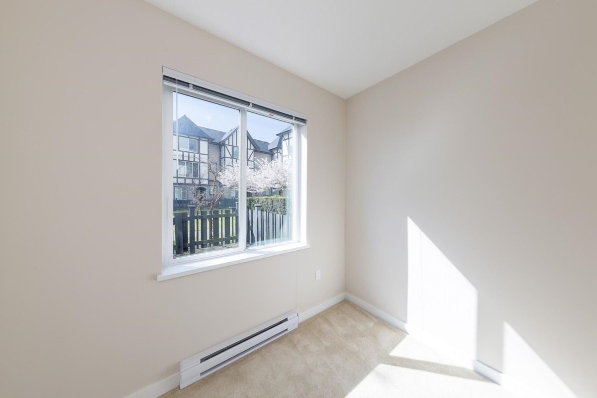 Backyard Photo of 37 9728 Alexandra Road, Richmond, BC