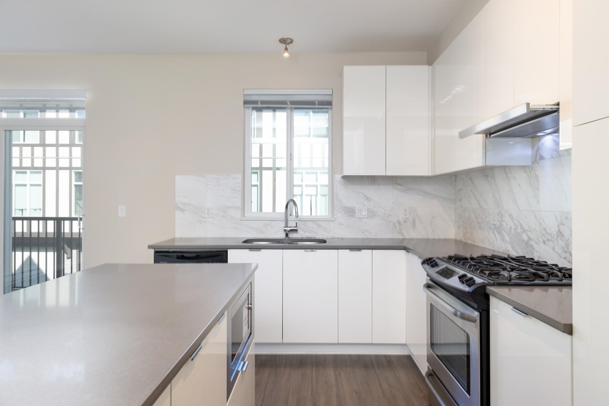 Guest Bathroom Photo of 37 9728 Alexandra Road, Richmond, BC