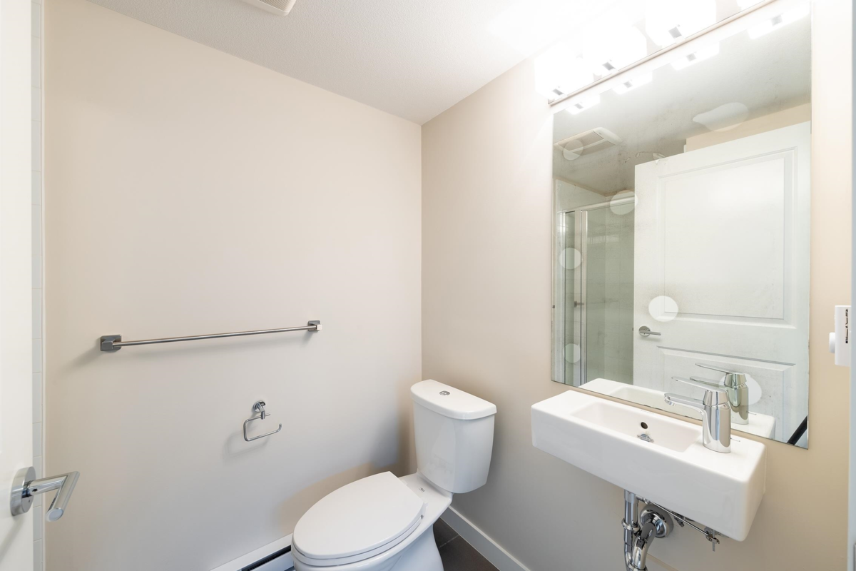 Outdoor Deck Photo of 37 9728 Alexandra Road, Richmond, BC