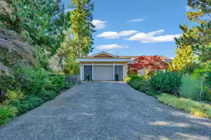 4673 Woodburn Road, West Vancouver, BC