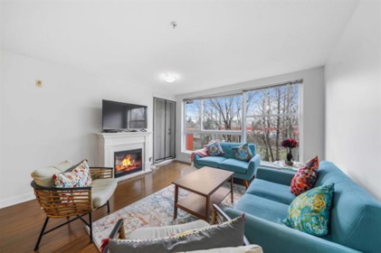 204 12075 228 Street, Maple Ridge, BC, East Central — 2 bed apartment/condo for sale