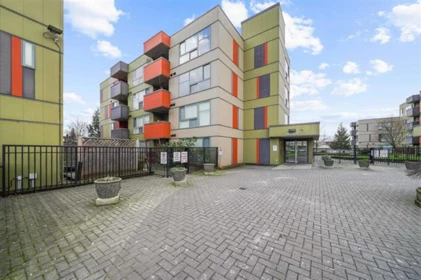 204 12075 228 Street, Maple Ridge, BC, Maple Ridge — Apartment/Condo for sale
