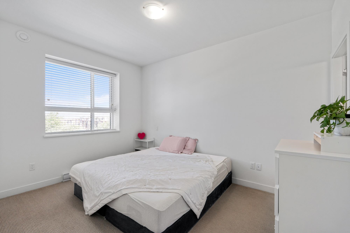 Bedroom 2 Photo of 504 20829 77a Avenue, Langley, BC