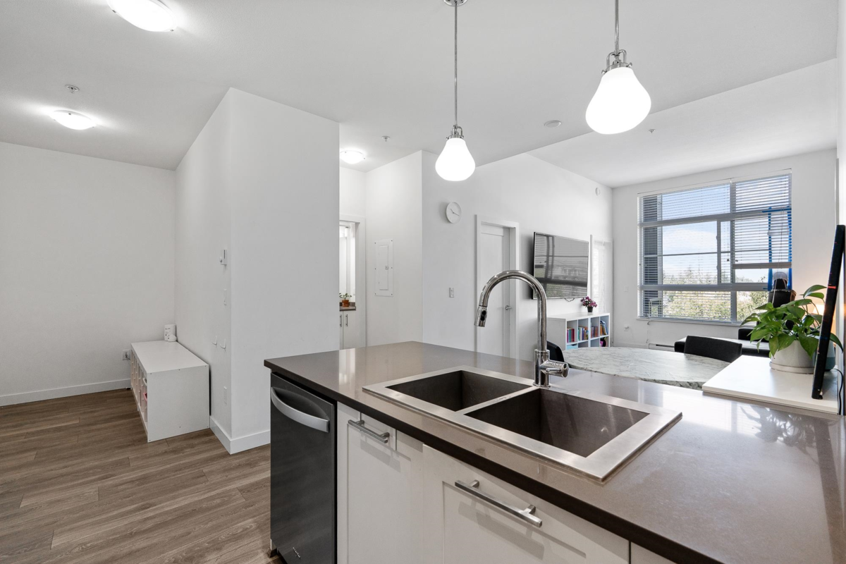 Pantry Photo of 504 20829 77a Avenue, Langley, BC