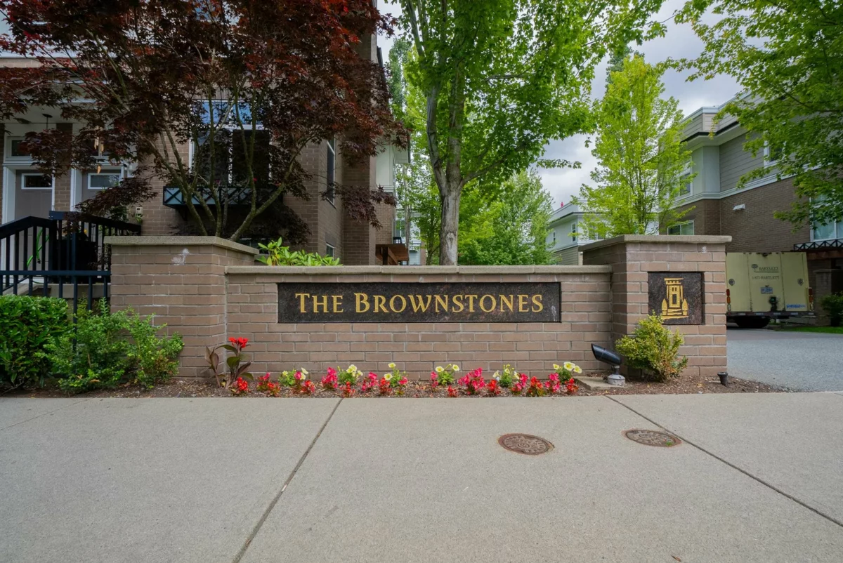 Exterior Rear Photo of 15 15833 26 Avenue, Surrey, BC