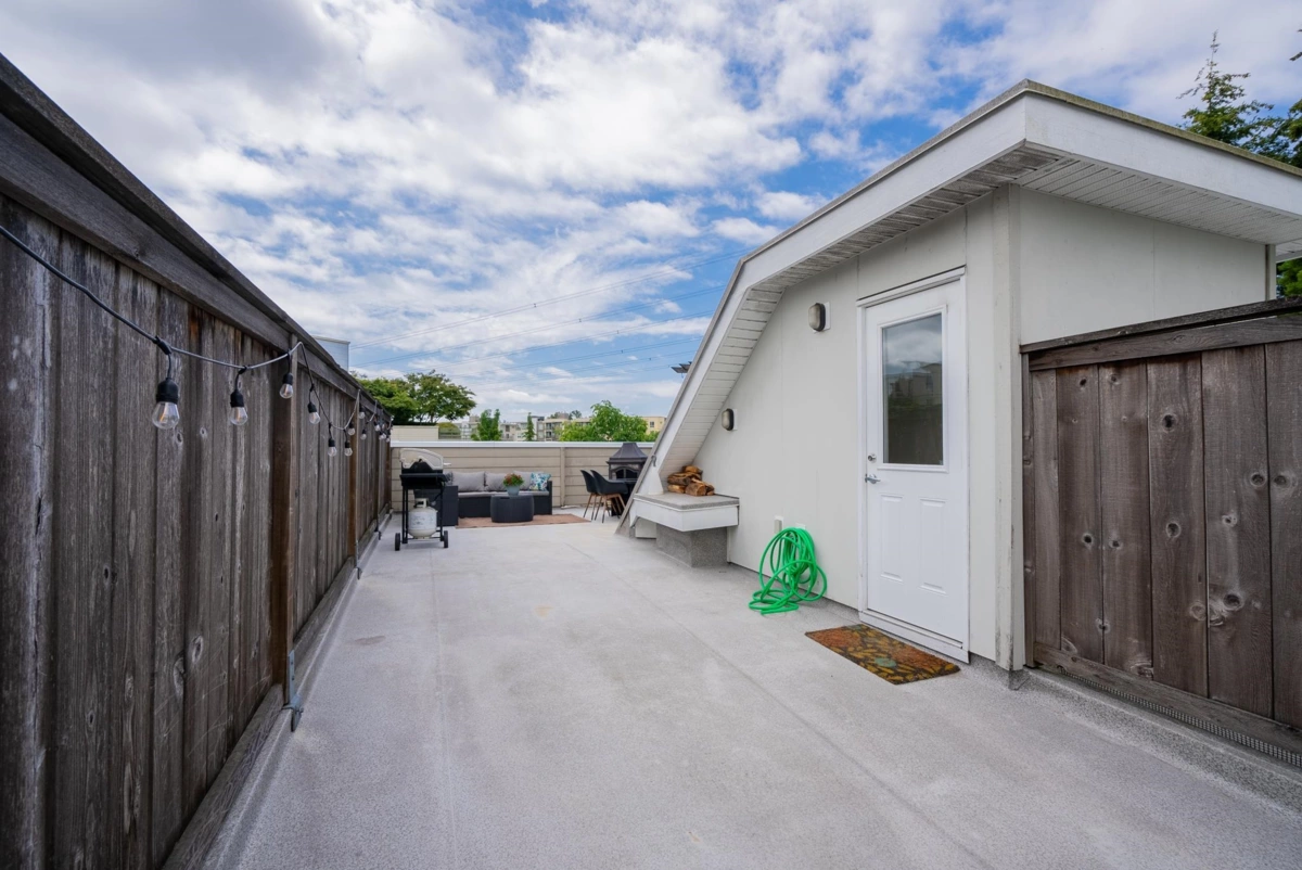 Mudroom Photo of 15 15833 26 Avenue, Surrey, BC