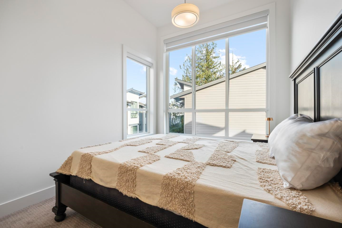 Hallway Photo of 41 7177 194a Street, Surrey, BC