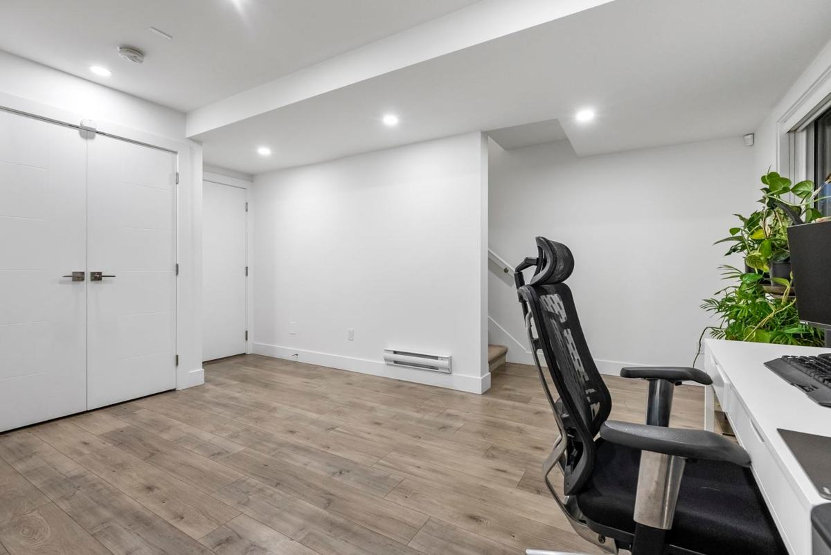 Office / Den Photo of 41 7177 194a Street, Surrey, BC