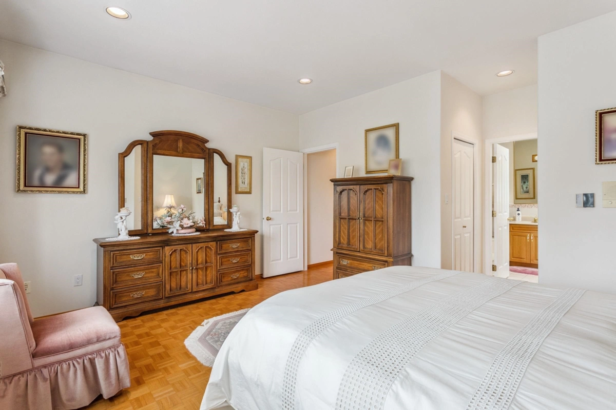 Bedroom 3 Photo of 5889 Neville Street, Burnaby, BC