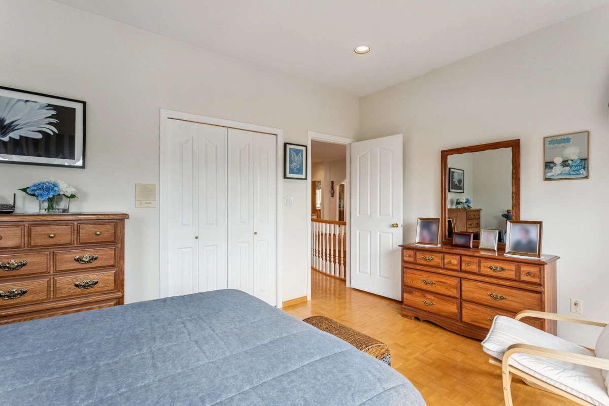 Loft / Bonus Room Photo of 5889 Neville Street, Burnaby, BC