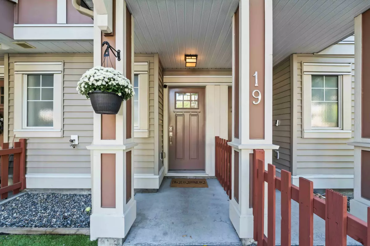 Dining Area Photo of 20 10151 240th Street, Maple Ridge, BC