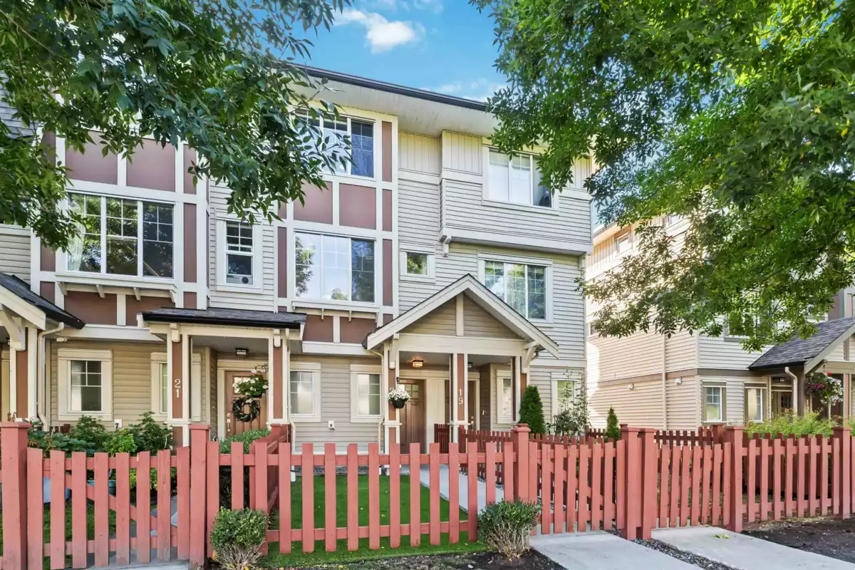 Exterior Front Photo of 20 10151 240th Street, Maple Ridge, BC