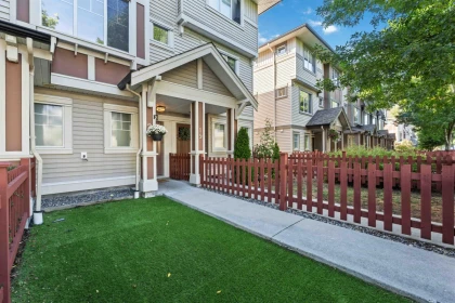 20 10151 240th Street, Maple Ridge, BC, Maple Ridge — Townhouse for sale