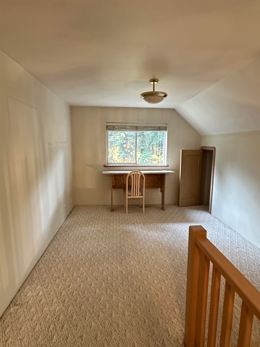 Bedroom 3 Photo of 50585 Slanzi Road, Boston Bar / Lytton, BC