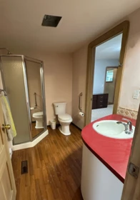 Guest Bathroom Photo of 50585 Slanzi Road, Boston Bar / Lytton, BC