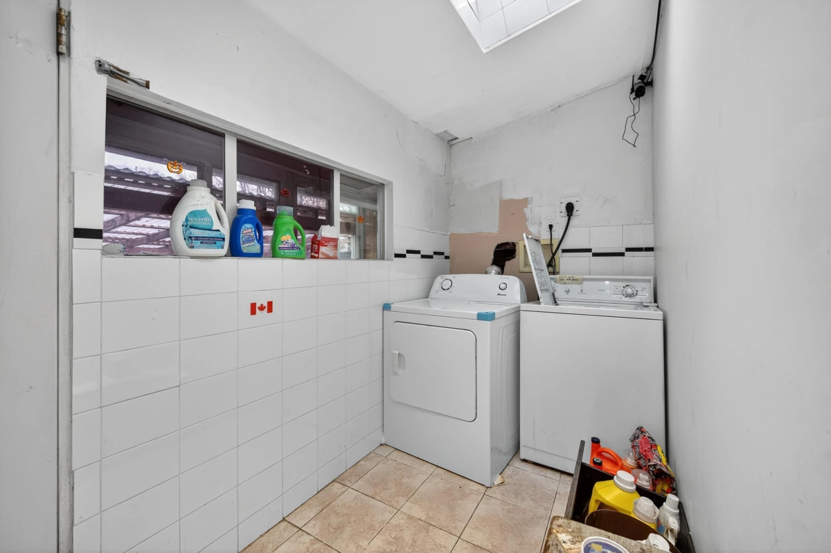 Basement Recreation Room Photo of 3838 Inverness Street, Vancouver, BC