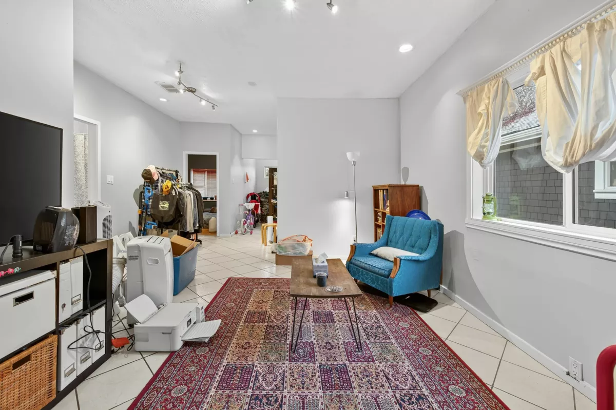 Family Room Photo of 3838 Inverness Street, Vancouver, BC