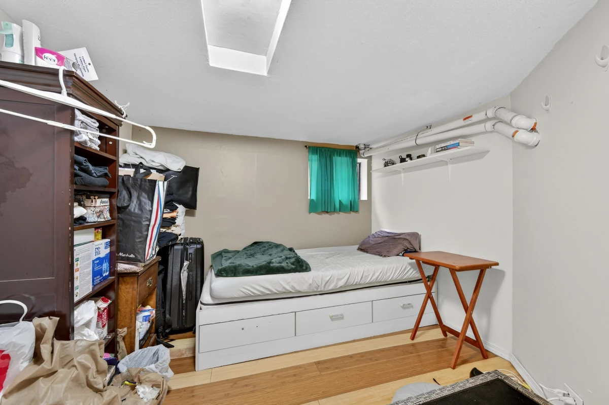 Hot Tub / Spa Photo of 3838 Inverness Street, Vancouver, BC