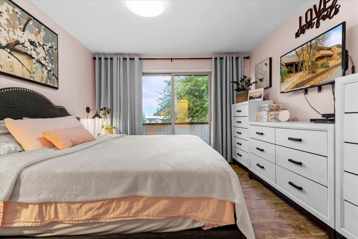 Mudroom Photo of 209 46210 Chilliwack Central Road, Chilliwack, BC