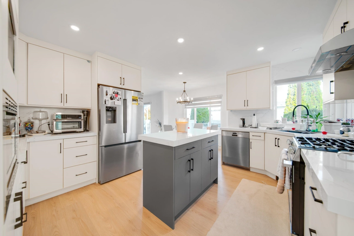 Breakfast Nook Photo of 22683 Fraserbank Crescent, Richmond, BC