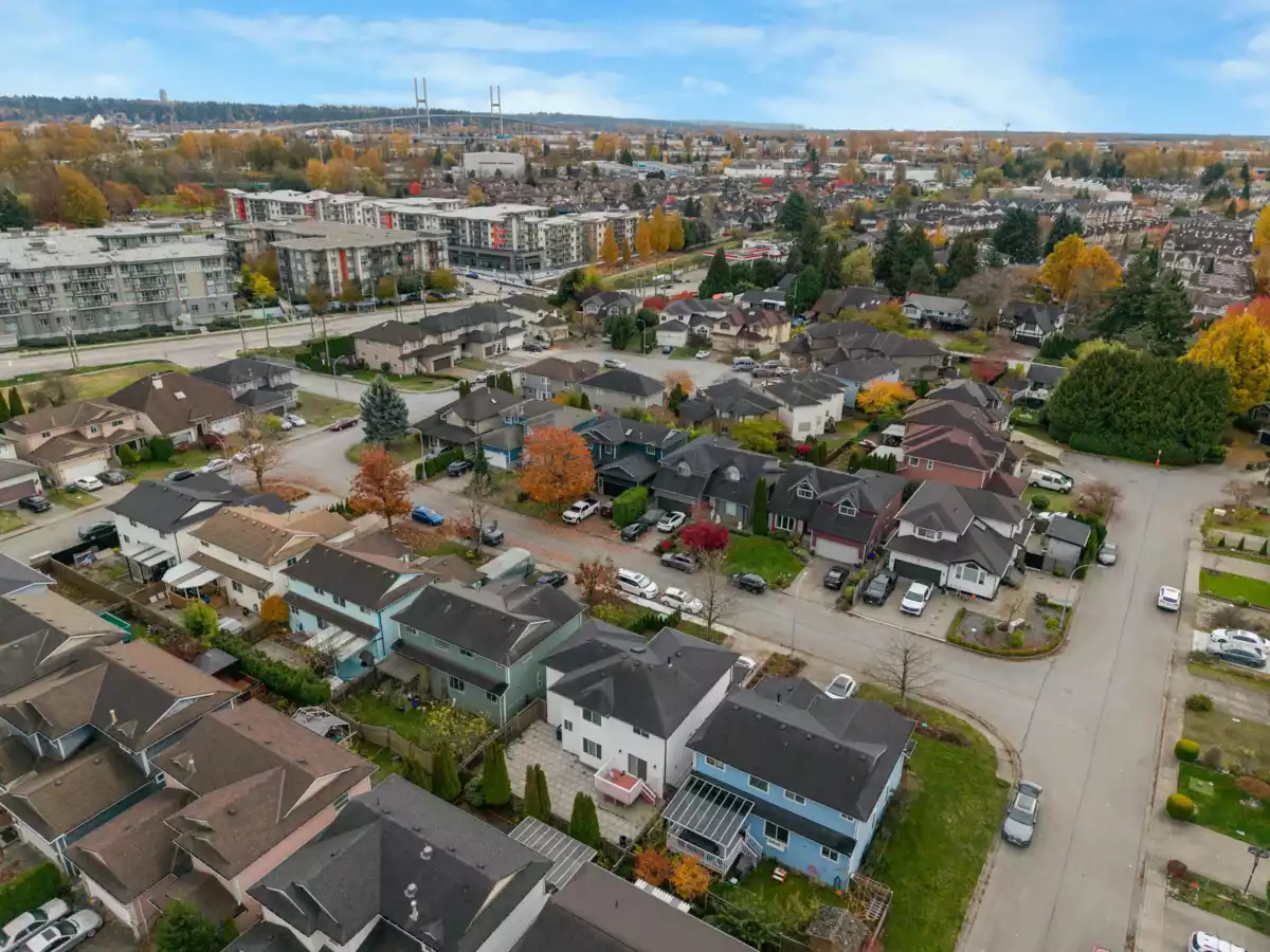 Fitness Center Photo Near 22683 Fraserbank Crescent, Richmond, BC