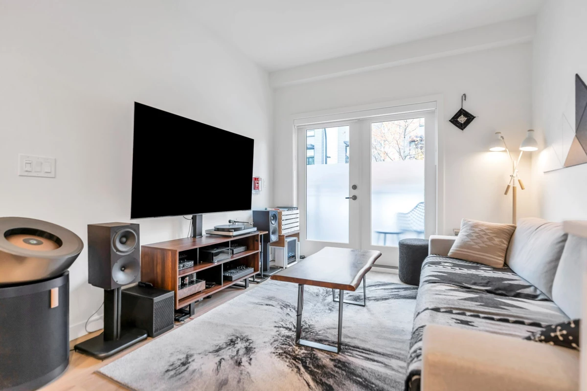 Dining Area Photo of #146 545 E 2nd Street, North Vancouver, BC