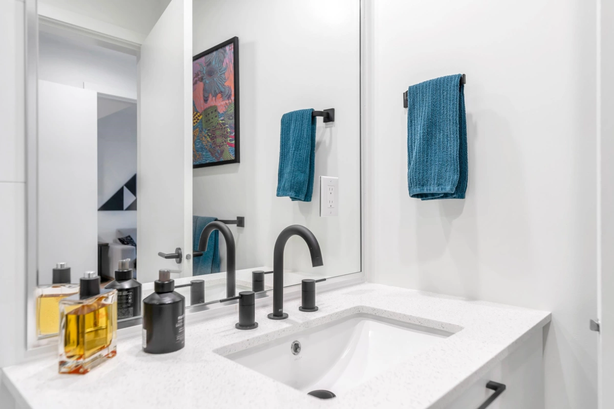 Office / Den Photo of #146 545 E 2nd Street, North Vancouver, BC