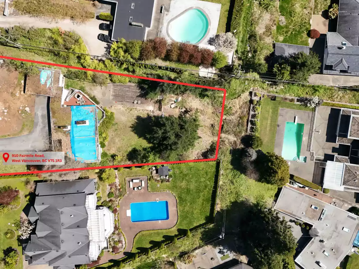 Office / Den Photo of 910 Fairmile Road, West Vancouver, BC