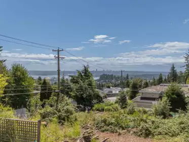 910 Fairmile Road, West Vancouver, BC, West Vancouver — Single Family Residence for sale