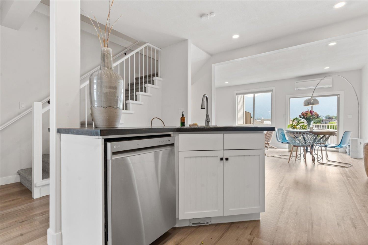 Basement Recreation Room Photo of 1 1802 Heath Road, Agassiz, BC