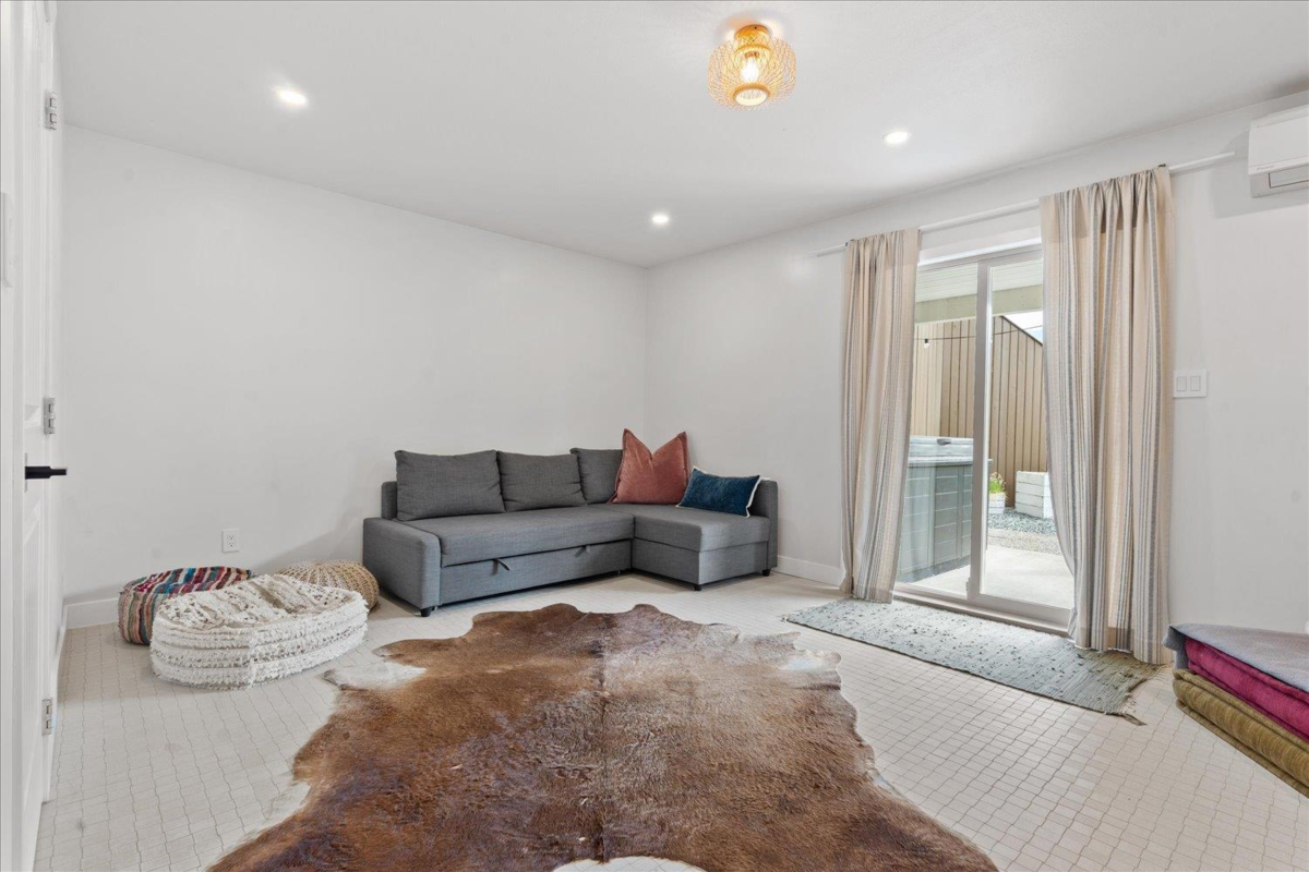 Pantry Photo of 1 1802 Heath Road, Agassiz, BC