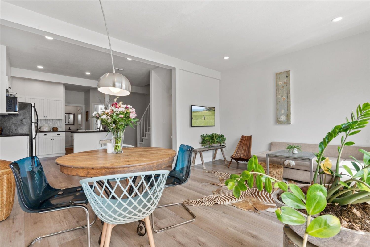 Powder Room Photo of 1 1802 Heath Road, Agassiz, BC