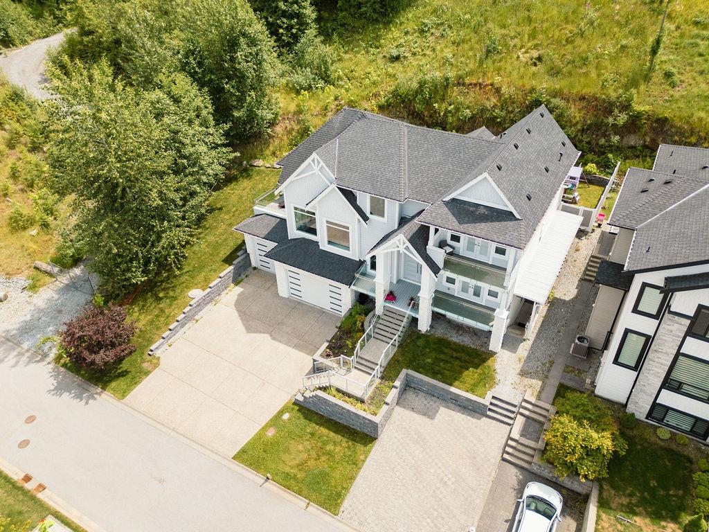 Community Amenities Photo (Clubhouse) of 25540 Godwin Drive, Maple Ridge, BC