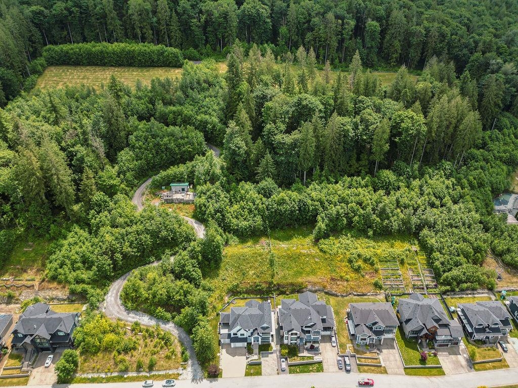 Fitness Center Photo Near 25540 Godwin Drive, Maple Ridge, BC