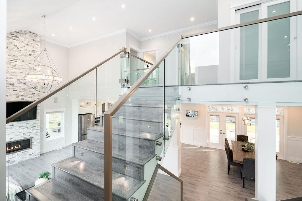 Guest Bathroom Photo of 25540 Godwin Drive, Maple Ridge, BC