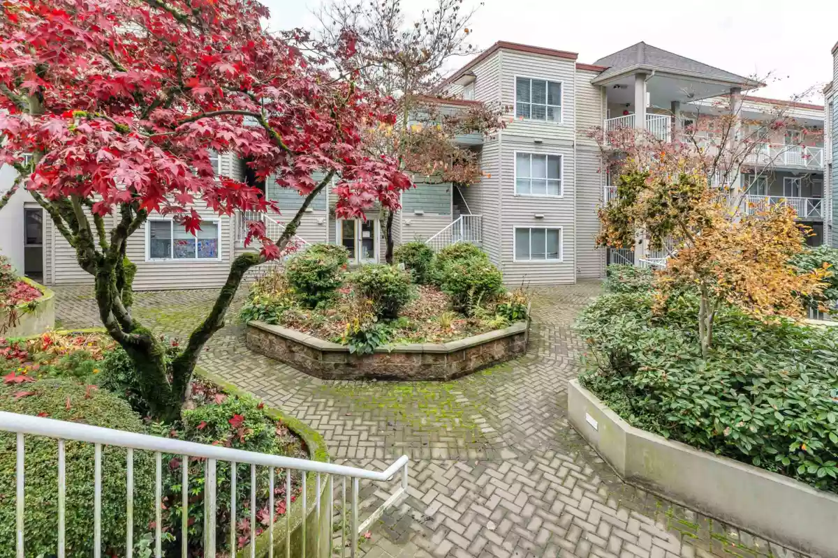 Outdoor Deck Photo of 311 528 Rochester Avenue, Coquitlam, BC